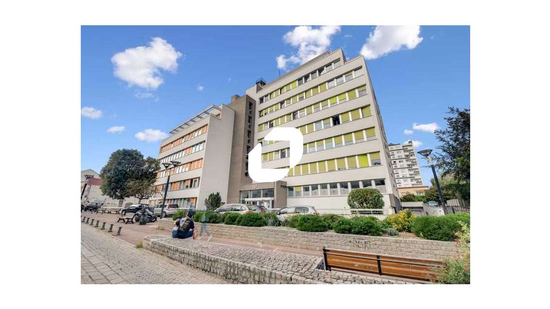 A louer Bureaux 250m² Bagneux