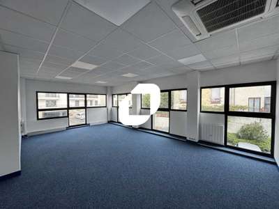A louer Bureaux 94m² Bagneux
