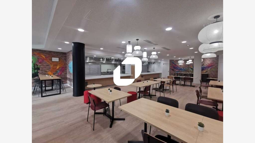 A louer Bureaux 2542m² Bagneux
