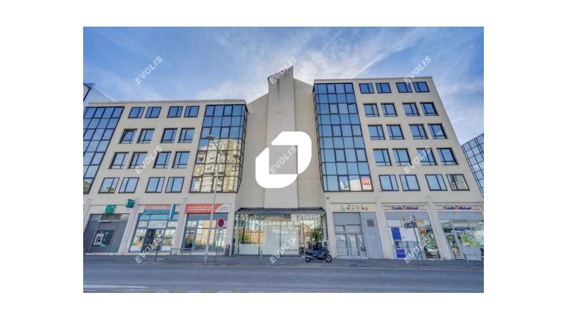 A louer Bureaux 1750m² Bagnolet