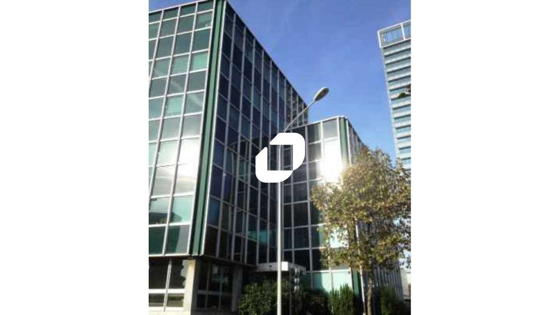 A louer Bureaux 1175m² Bagnolet