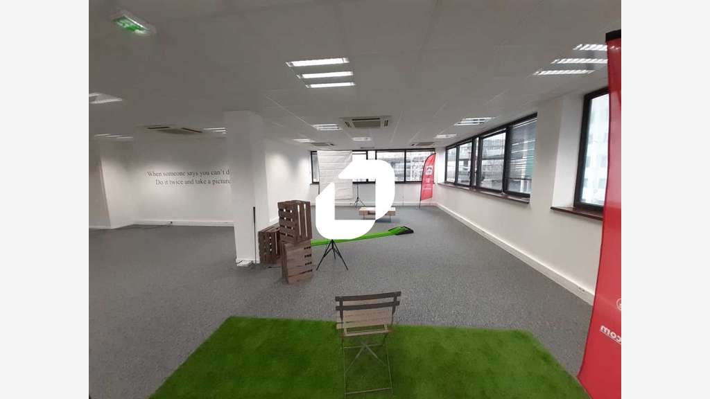 A louer Bureaux 757m² Bagnolet