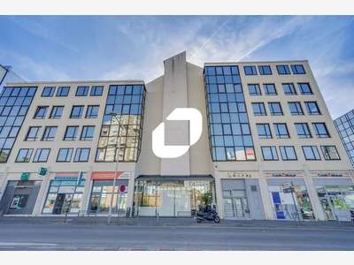 A louer Bureaux 1750m² Bagnolet