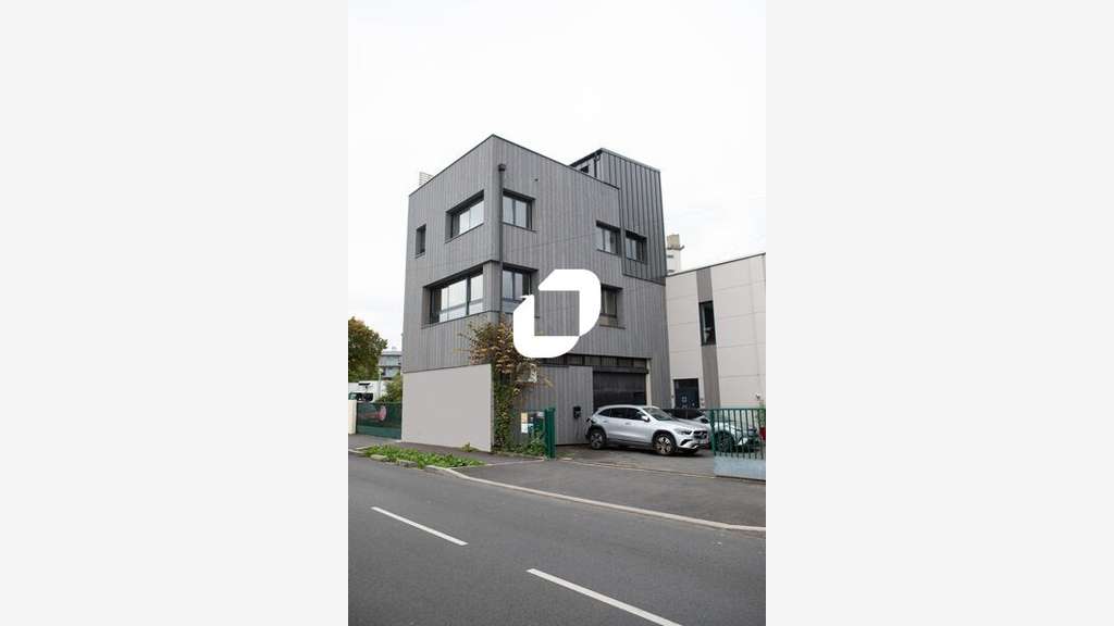 A louer Bureaux 105m² Bagnolet