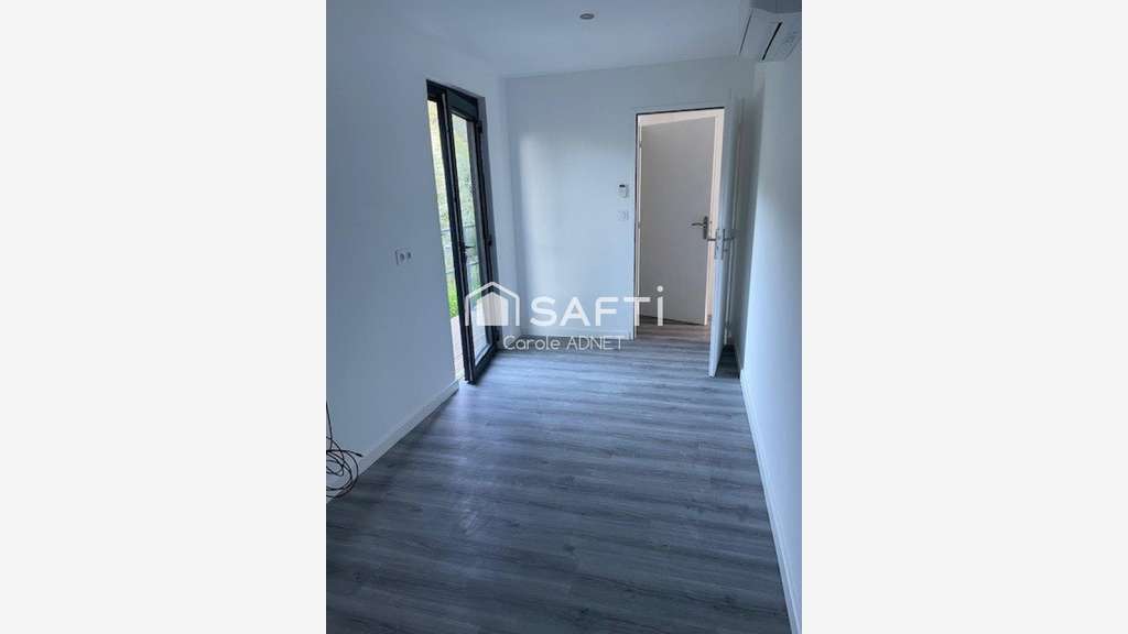 A louer local professionnel 50m² Bagnols-sur-Cèze