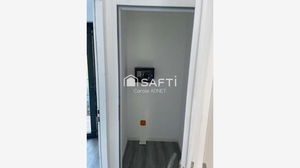 A louer local professionnel 50m² Bagnols-sur-Cèze