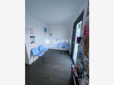 A louer local professionnel 96m² Bagnols-sur-Cèze