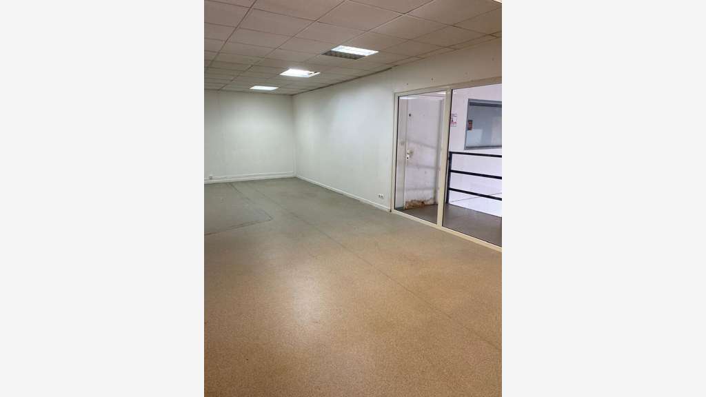 Bureaux Baie Mahault 55 m2