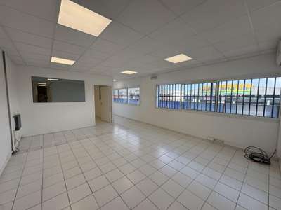 Location Bureaux à Baie-Mahault