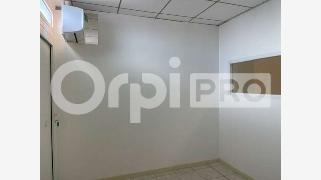 Louez un bureaux de 26m² en plein Jarry