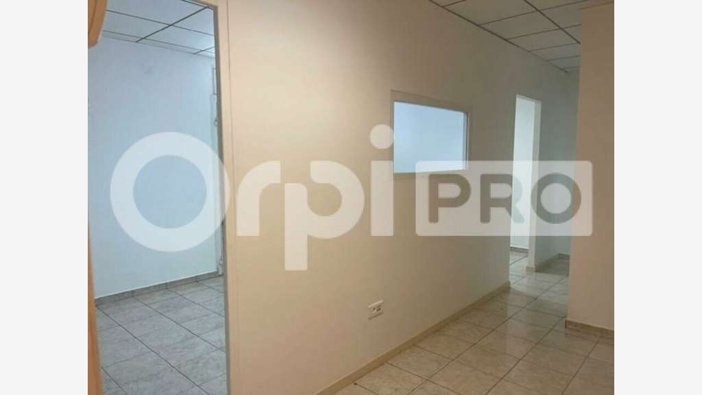 Louez un bureaux de 26m² en plein Jarry