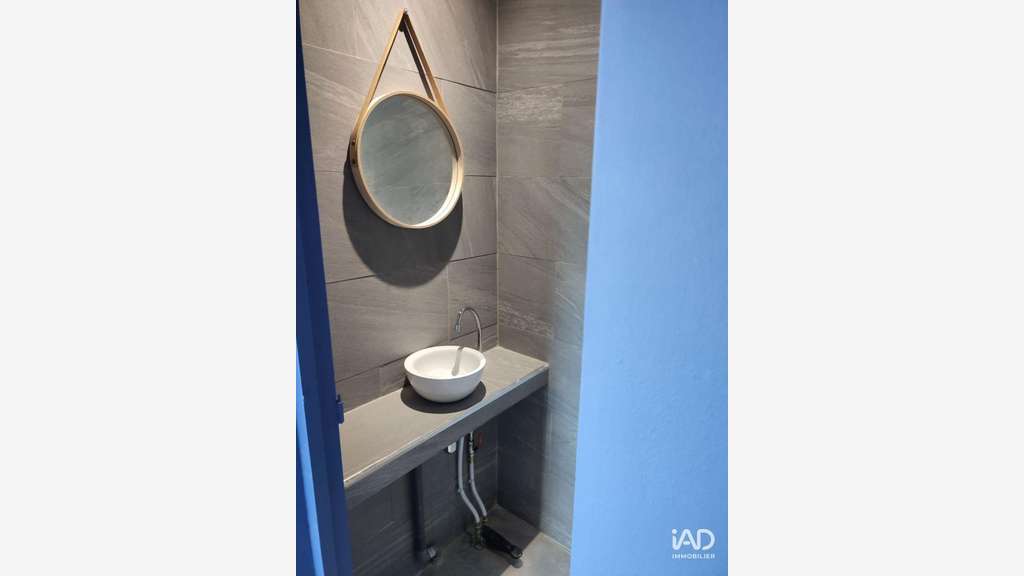 A louer bureaux bien placés à Baie-Mahault Jarry