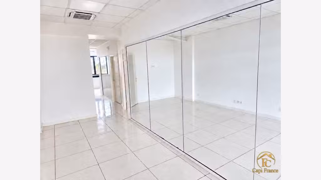 A louer bureaux de standing 128m² Baie-Mahault