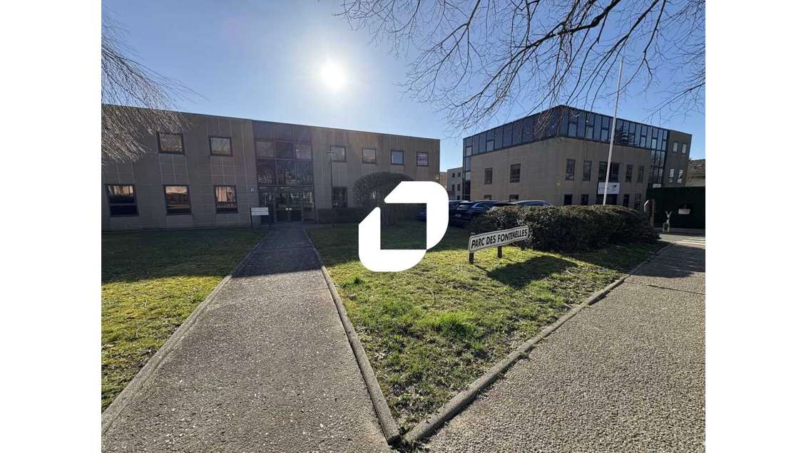 A louer Bureaux 83m² Bailly