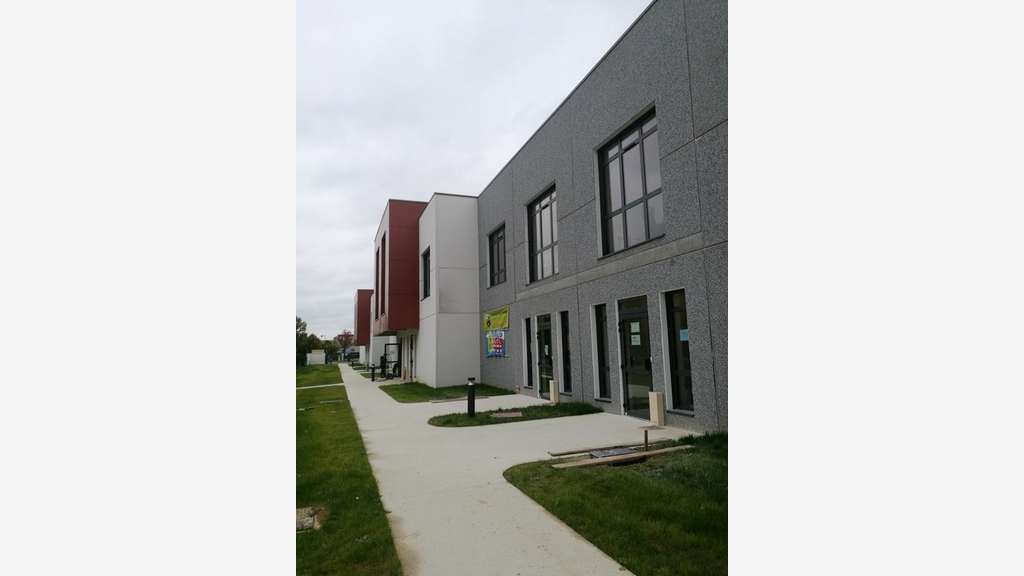 A louer bureaux 33m² à Bailly-Romainvilliers