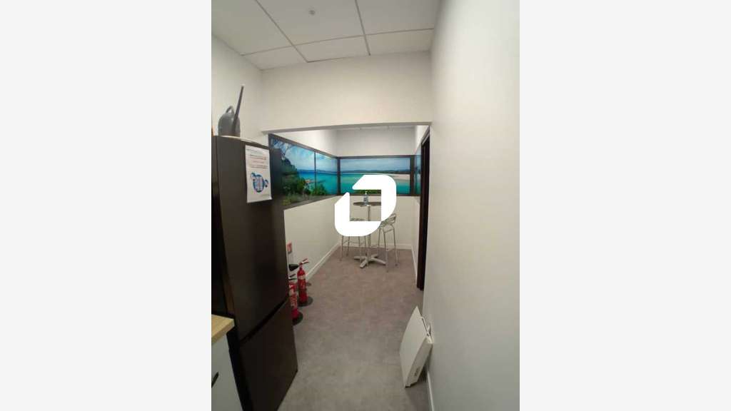 A louer Bureaux 18m² Bailly romainvilliers