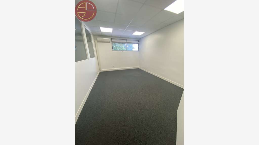 A louer bureaux 250m² proche rocade à Balma