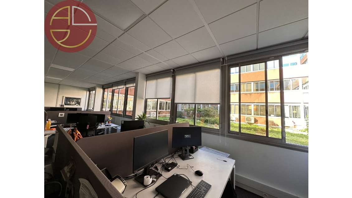 A louer bureau 364m² RDC en zone dynamique à Balma