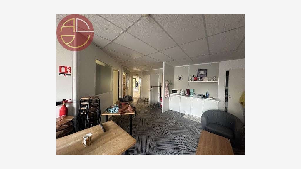 Location bureaux 200m² proche rocade à Balma
