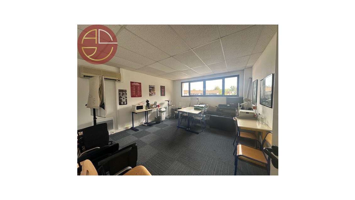 Location bureaux 200m² proche rocade à Balma