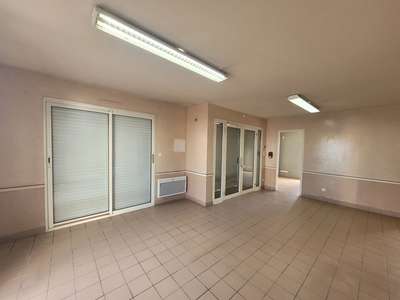 A louer atelier + bureaux Basse-Goulaine Pôle Sud