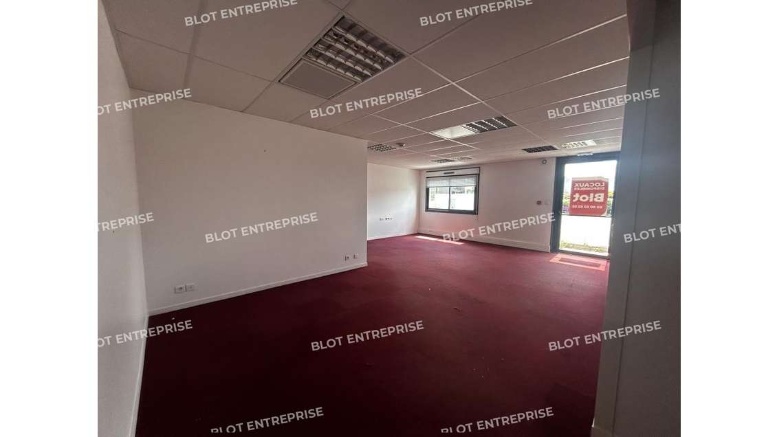 A louer bureaux 172m² à Basse-Goulaine