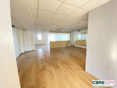 A louer bureaux 144m² RDC à Bayonne