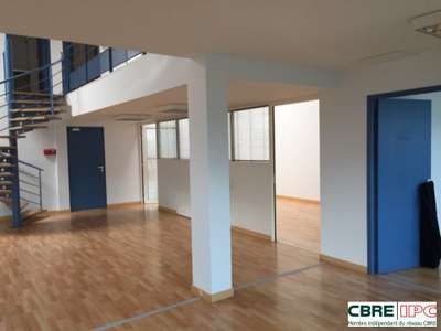 A louer bureaux 248m² zone du Forum à Bayonne 