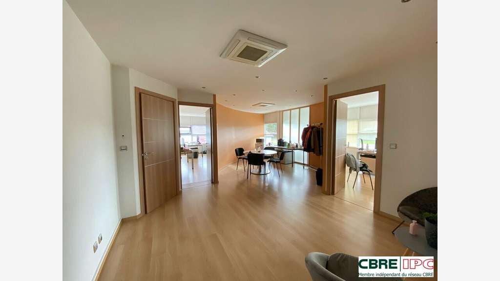 Location bureaux 85m² R+1 à Bayonne Marracq