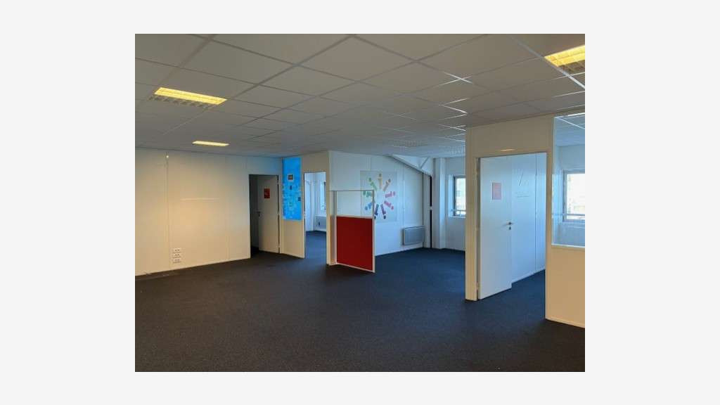 A louer bureaux 150m² R+1 Bayonne Le Forum