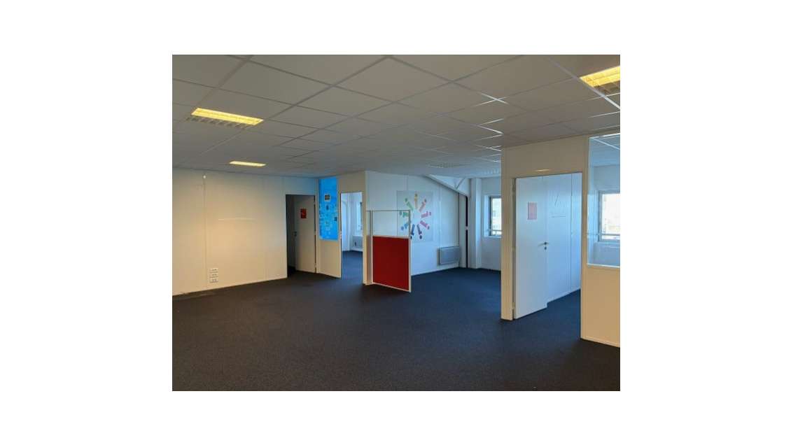 A louer bureaux 150m² R+1 Bayonne Le Forum