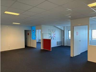 A louer bureaux 150m² R+1 Bayonne Le Forum