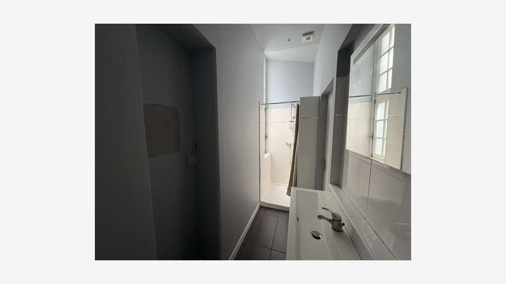 Location bureaux 83m² emplacement central Bayonne