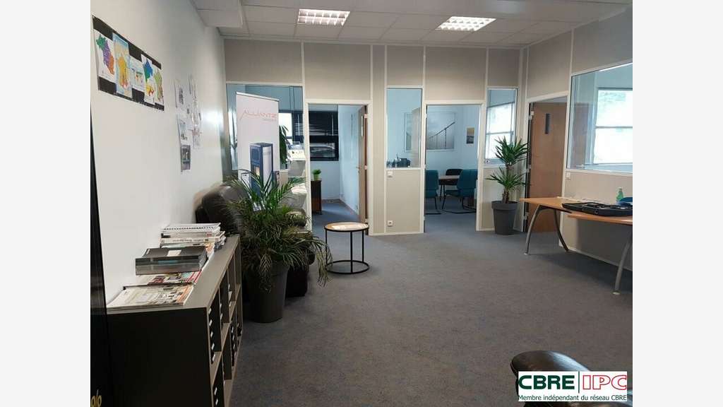 Location bureaux 88m² RDC Bayonne quartier Marracq