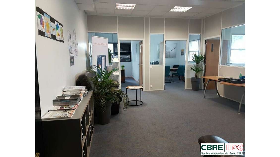 Location bureaux 88m² RDC Bayonne quartier Marracq