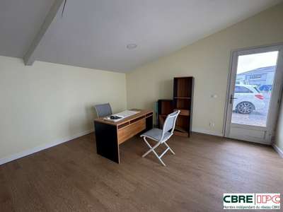 Location bureau 25m² RDC à Bayonne Pontôts