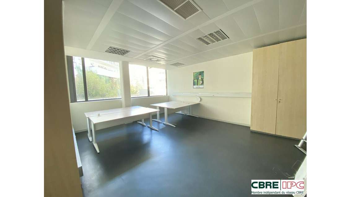 Location bureaux 49m² RDC à Bayonne secteur Est