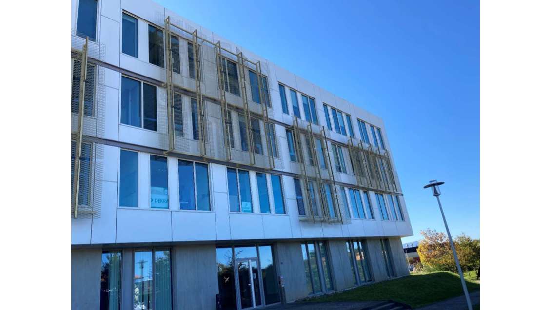 A louer bureau disponible 131m² à Bayonne