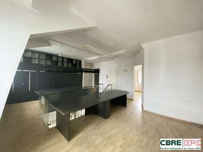 Location bureaux 116m² axe très passant Bayonne