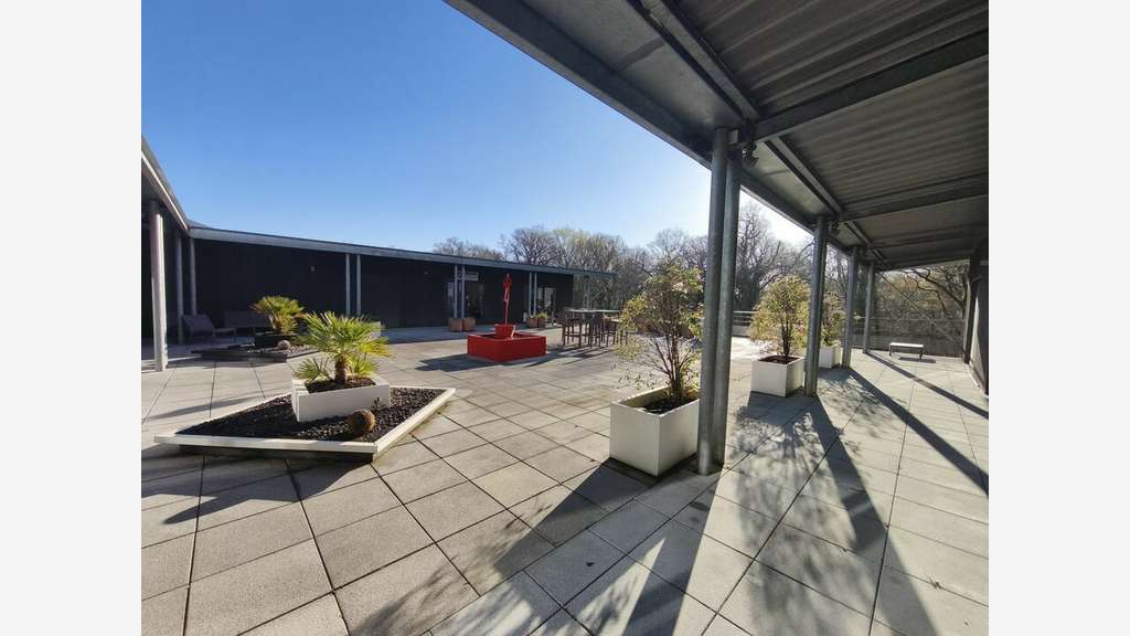 Bureaux de 280m² à louer Bayonne prox A63