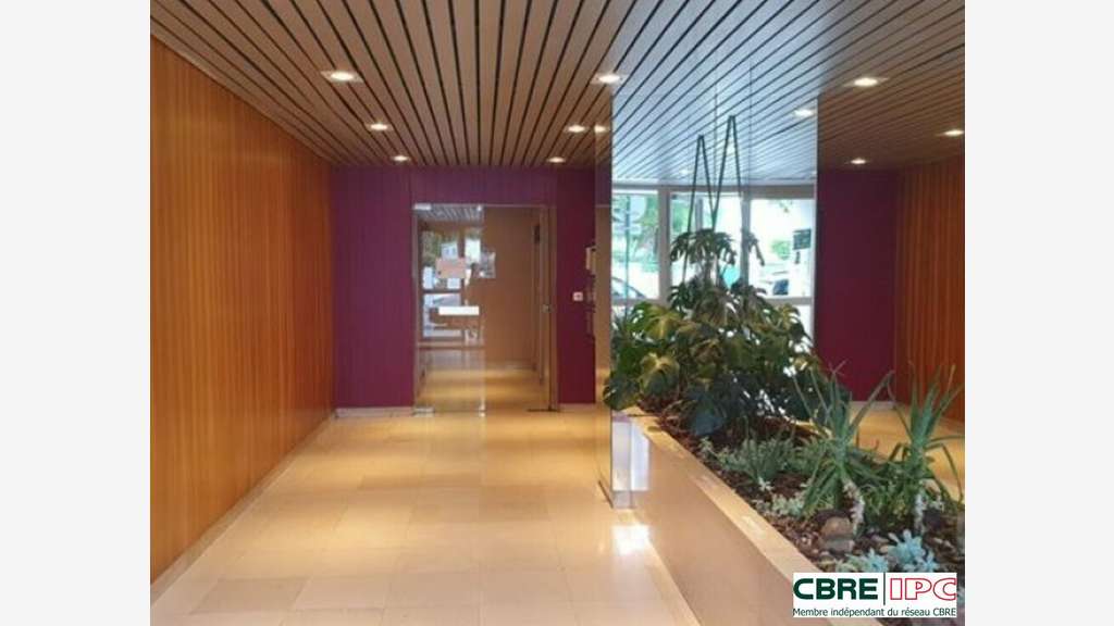 A louer bureaux 74m² quartier Foch Arènes Bayonne