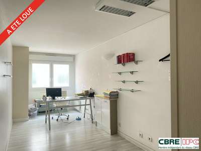 Location bureaux de 63m² en RDC à Bayonne 