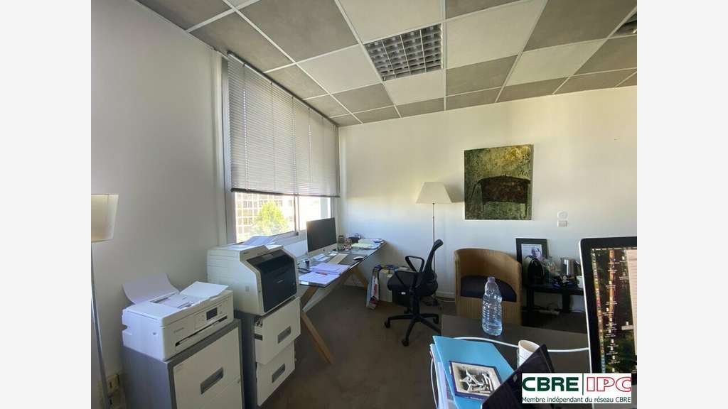 Location bureaux de 35m² à Bayonne Allées Marines