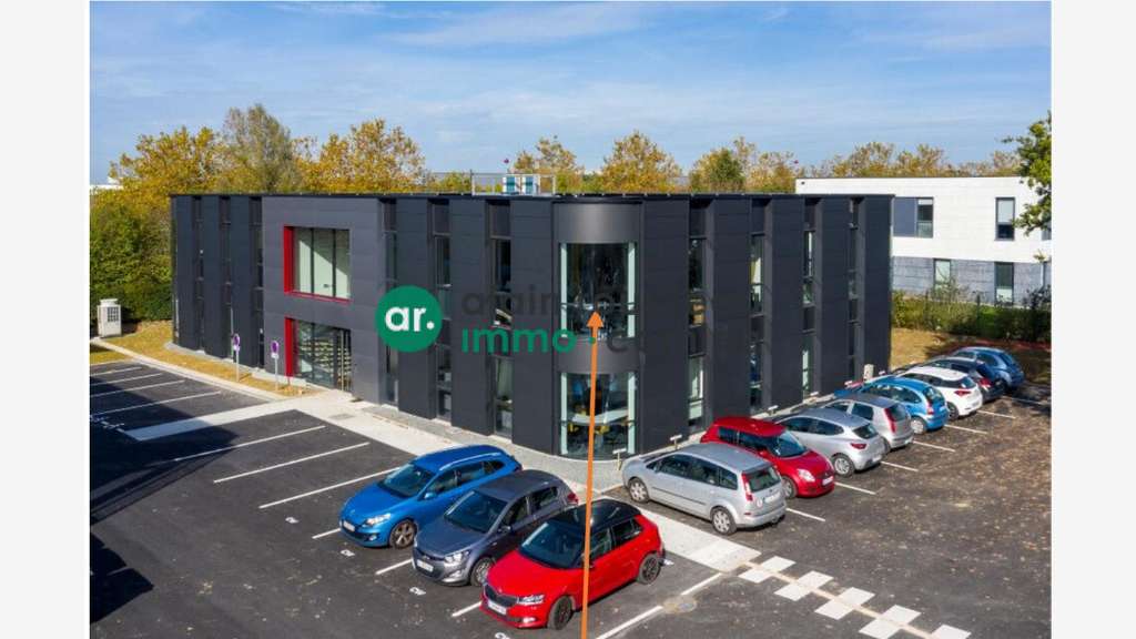 A louer bureaux 110m² idéalement situé Beaucouzé