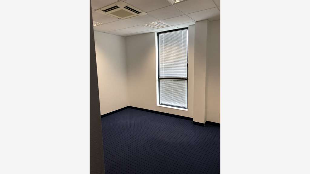 A louer bureaux 156m² en ZFU de Beaucouzé