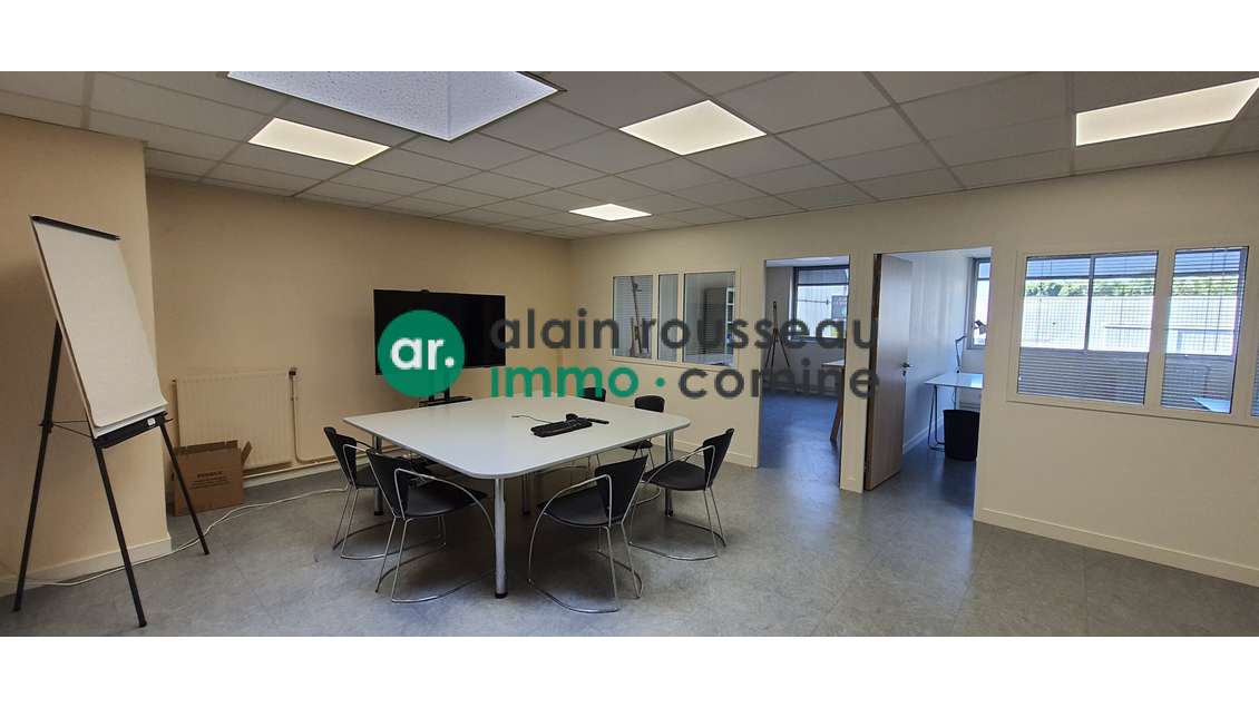 A louer bureaux lumineux de 64m² à Beaucouzé