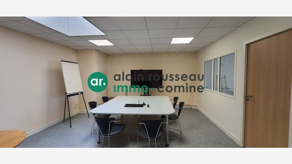 A louer bureaux lumineux de 64m² à Beaucouzé