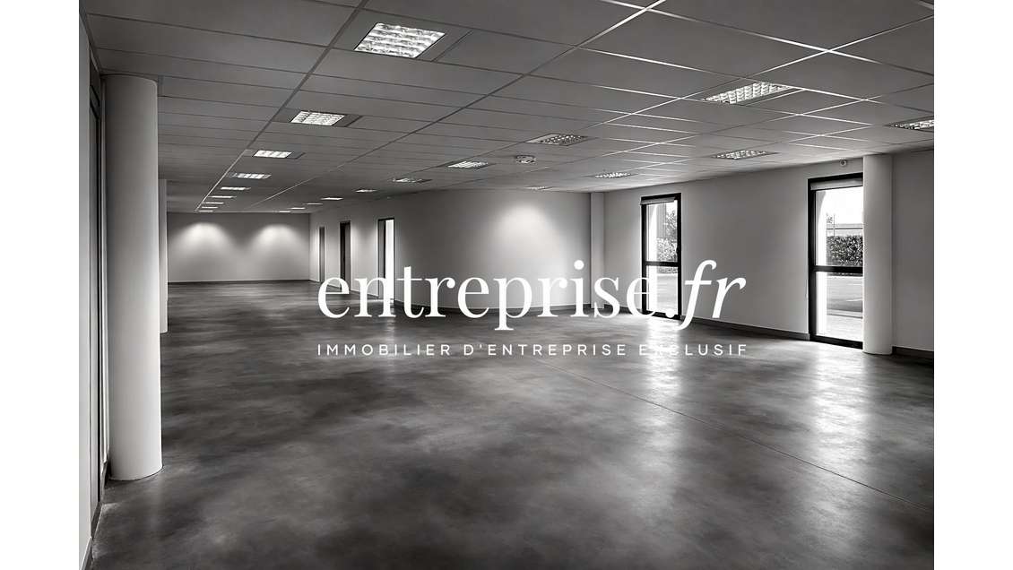 Location bureaux 142m² Beaucouzé proche commodités