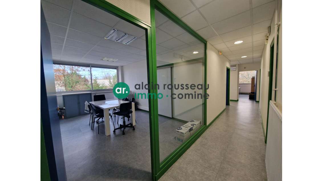 A louer bureaux 98m² environnement calme Beaucouzé