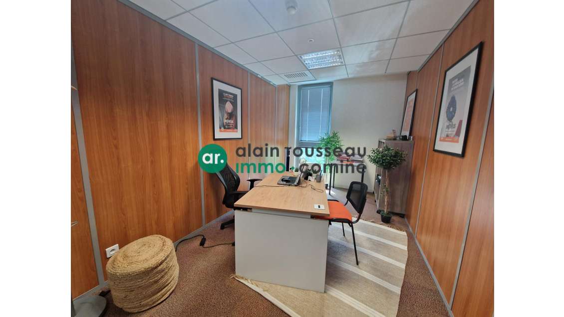 A LOUER : Plateau de bureaux de 170m² environ